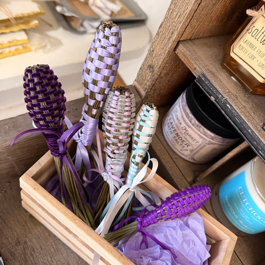 Medium handmade lavender wand